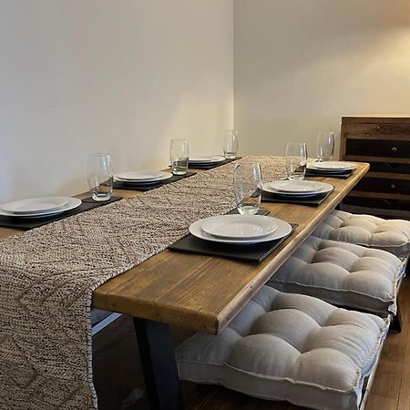 Stunning Beverley Bungalow W Fireplace, Private Parking, And Garden Extérieur photo